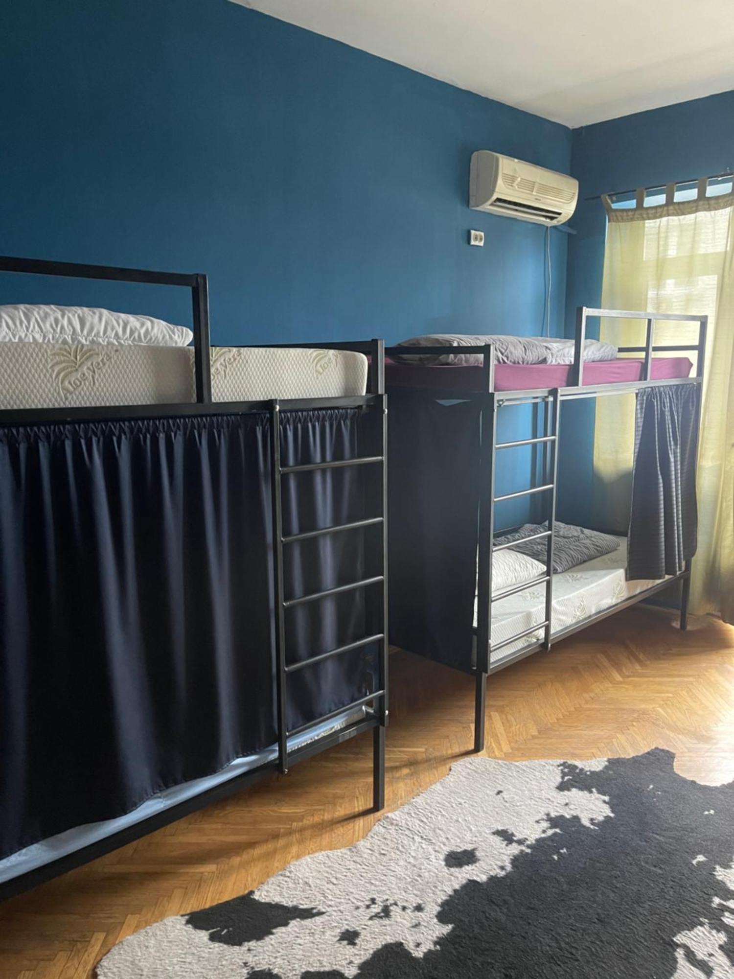 Newborn Center Hostel All Day Free Coffee Приштина Екстер'єр фото